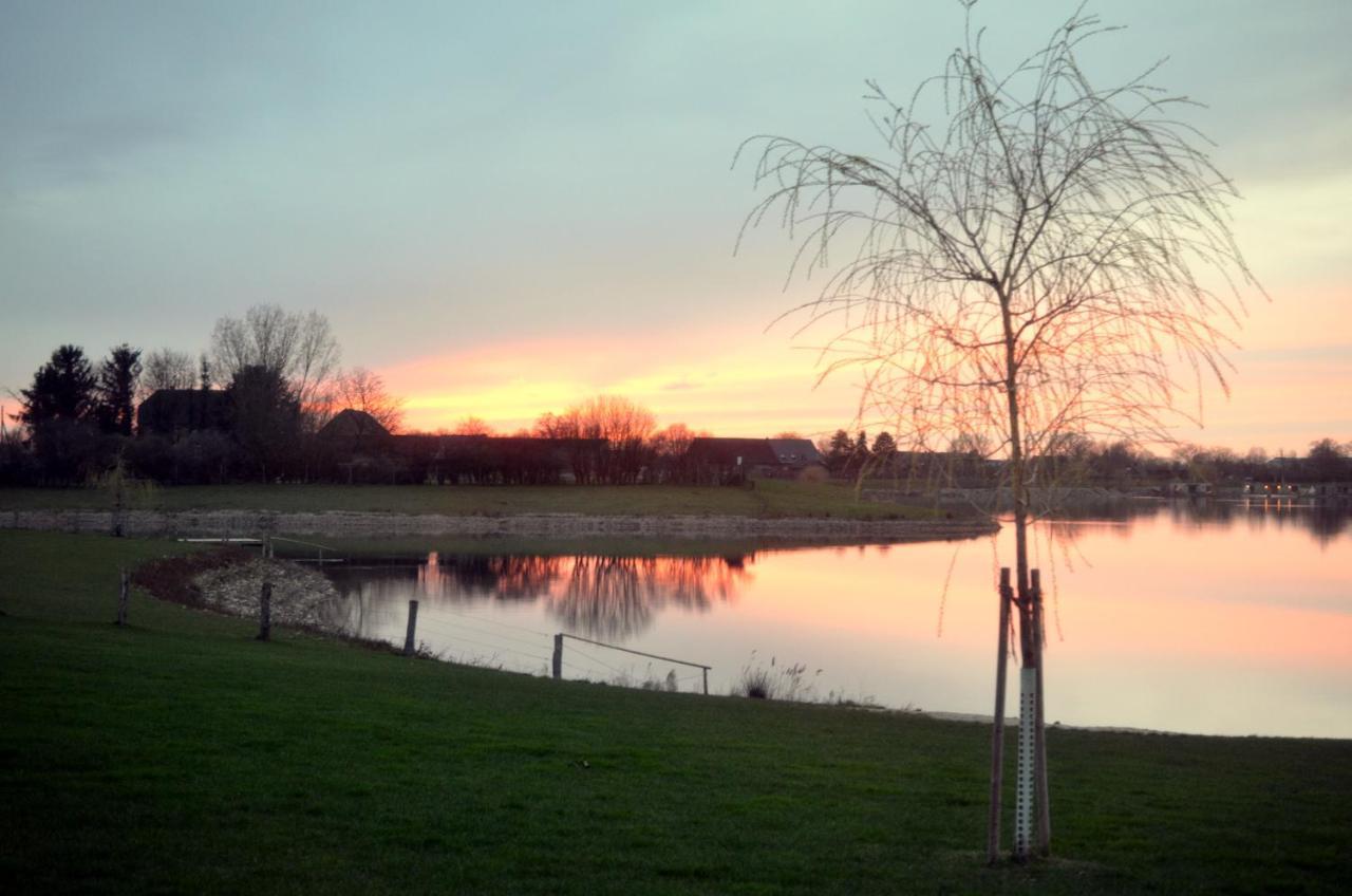 Ferienwohnung Am Diersfordter Waldsee วีเซิล ภายนอก รูปภาพ