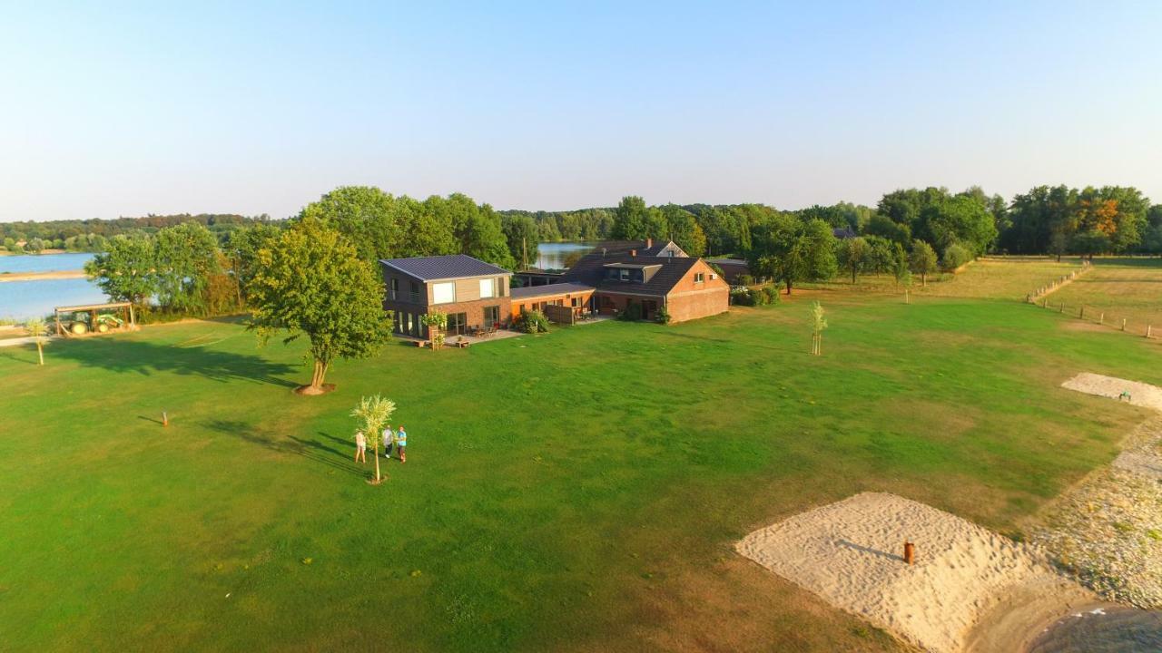 Ferienwohnung Am Diersfordter Waldsee วีเซิล ภายนอก รูปภาพ
